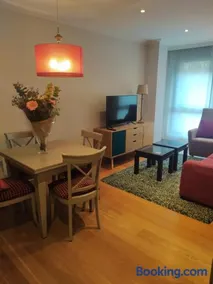 Apartamento en el centro con garaje directo. - Image 3