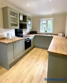 The Annexe Hillside - Image 5