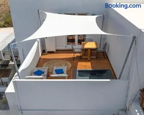 Syros village suites - Image 2
