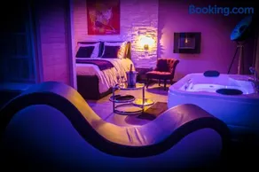 Suite Romantique & Spa - Image 1