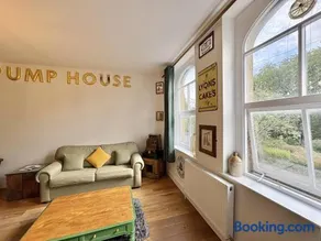 Flat 2, Waterloo Apartments - Image 3