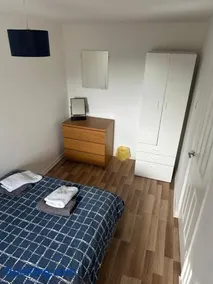 Claire’s AirBNB 2 - Image 3
