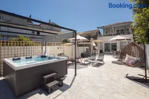 AGGELLE Villa - Image 5