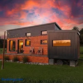 FamilyTinyHouse - Image 2