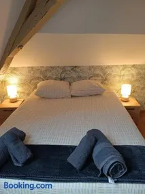 Au nid boisé - 2 chambres 4 pers - centre ville - Image 2