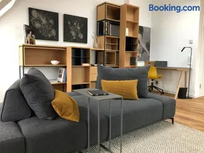 RaumAusbeute Design Apartment Hoher Priester - Image 1