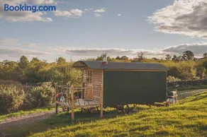 Barmoffity Shepherds Hut - Image 1