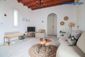 2BR Fully Equiped Cottage Home - Near the Beach - Image 2