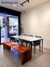 Jian Guo Hotel - Image 4