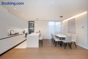 Villa within Resort, Umag, Istra - Image 1