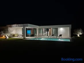 Villa You & Me - Image 2