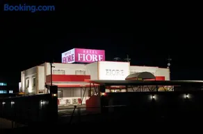 HOTEL Fiore Nakagawa -Adult Only- LOVE HOTEL - Image 2