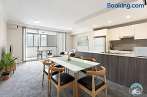 Aircabin - Homebush - Sydney - 2 Beds Apartment - Image 4