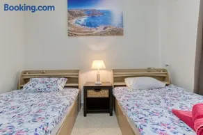 Seaside Apartment in Prime Sliema Location - Image 2