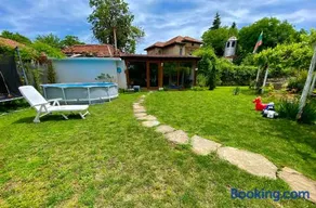 Guest House Devetaki - Image 2