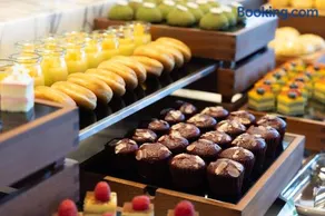Hampton by Hilton Shenzhen Futian Huaqiangbei - Image 4