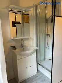 Chambre indépendante dans résidence calme, proche Paris - Image 1