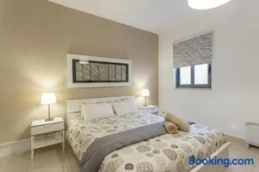 St Juians Maisonette Swieqi center, shops , beach , activities all nearby - Image 2