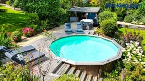 Luxury Home, spectacular grounds, pool & hot tub - Image 5