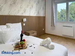 Sky Apartment- Paris - Blanc Mesnil - Image 1