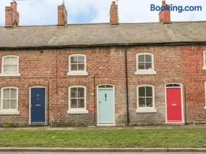 Cloverleaf Cottage - Image 2
