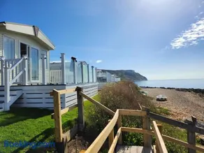 Pemberton Avon pitch 30 Creek Caravan Park dog friendly - Image 2