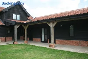 Red House Farm Accommodation - Image 4