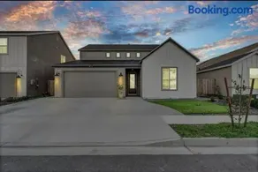 Joyhouse - Image 1