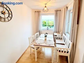 Ferienwohnung Hornig Zwei Terrassen, Parkplatz, separater Eingang, xBox, WLan, Kaffee - Image 3