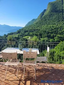 La Bella Vista-panoramic lake view, terrace & swimming pool - Image 4