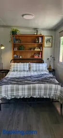 The Little House on Litchfield - Image 2
