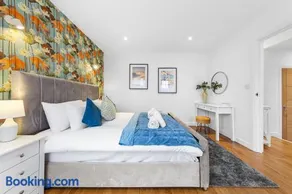 Stylish 1 Bedroom Apartment Near Heathrow, Windsor Castle, Thorpe Park - Staines London TW18 - Image 4