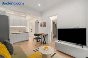 Kastella Retreat- 2BR, Piraeus - Image 1