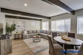5 Bedroom plus loft room, 3 Bath home - Image 1