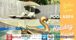 Pool - Arcade Games - Heated toilet seat - Air Conditioning- Hot Tub Spa - Electrical BBQ Grill at Golden Swan Holiday House - Image 3