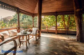 Kamolchanok House & Gallery - Image 5