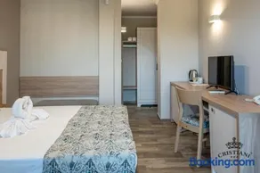 Cristiani Hotel Sozopol - Image 4