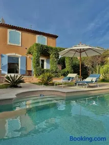 Bella Villa en Provence - Image 1