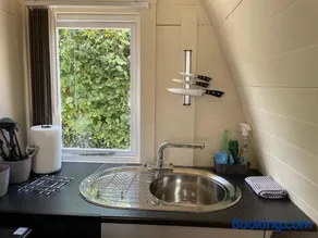 Cosy Glamping Pod with Ensuite WC Near Kingsbridge & Salcombe - Image 5