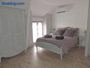 Gîte spacieux 4 personnes avec Jacuzzi - Image 2