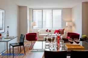 Furnished Quarters at 15/25 Bank Street - Image 2