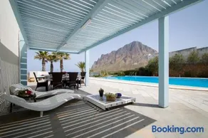 Villa Afrodite | Luxury Villa and Pool - Image 1