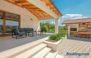 Villa Modriola with heated pool in Donji Proložac - Imotski - Image 1