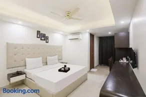 Townhouse The AMV Hotel - Image 4
