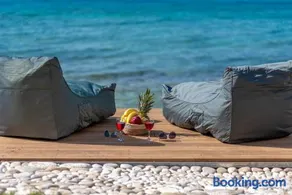 Junam Private Beachfront Cabins - Image 1