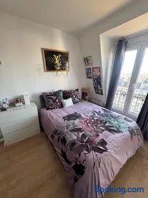 Appartement sous le toits de Paris - Image 5