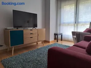 Apartamento en el centro con garaje directo. - Image 4