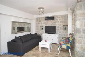 Apartments Risan - Image 2