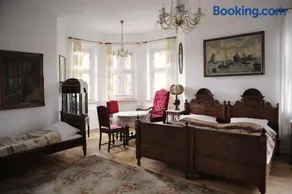 Villa Navigator - Image 2