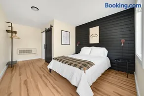 The Central Block Bend Motel - Image 3